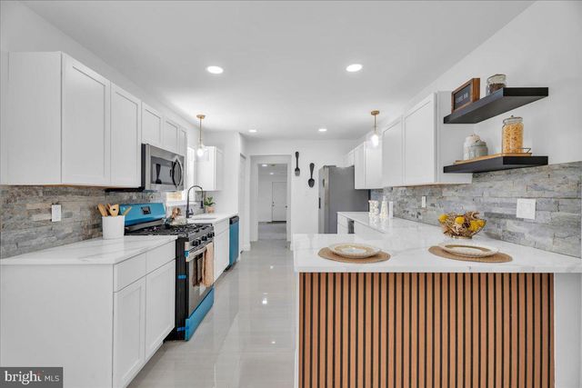 3 MORNINGSIDE DR, Millville, NJ 08332