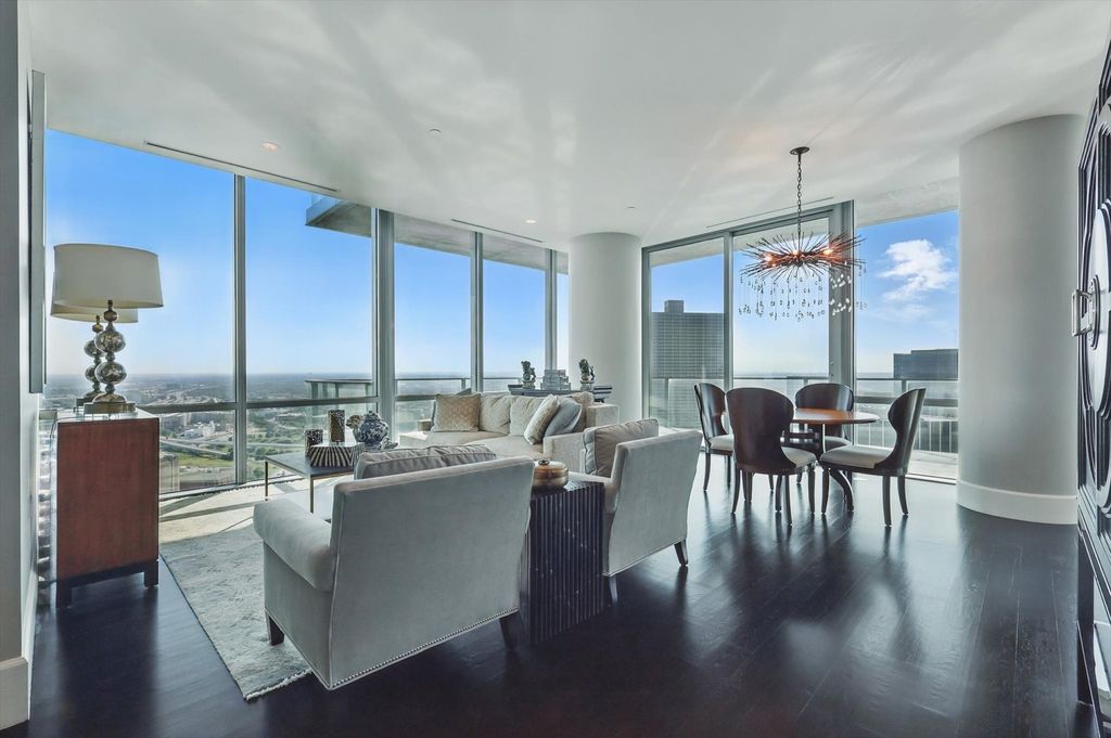 1301 THROCKMORTON Street 2401, Fort Worth, TX 76102