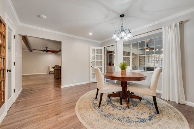 4006 Hollow Oak Drive, Euless, TX 76040