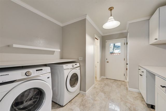 4006 Hollow Oak Drive, Euless, TX 76040