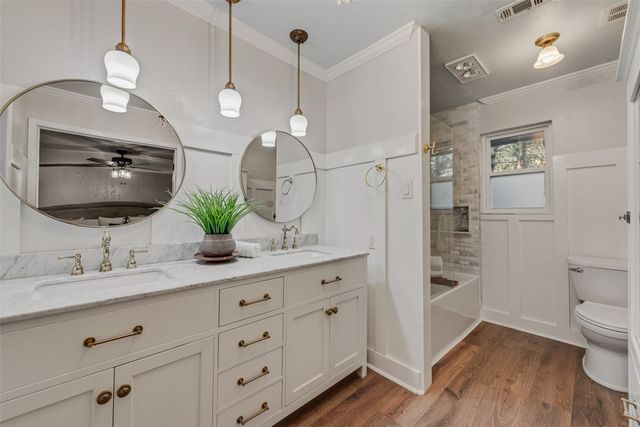 4006 Hollow Oak Drive, Euless, TX 76040