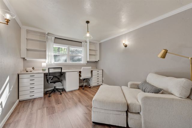 4006 Hollow Oak Drive, Euless, TX 76040