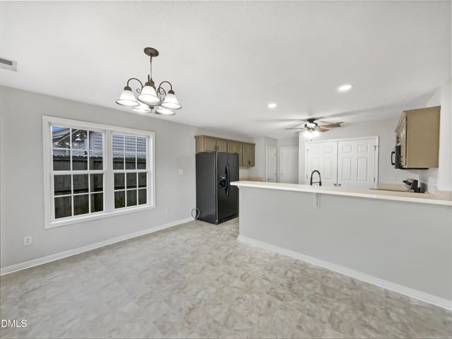 1451 Avoncroft Drive, Fayetteville, NC 28306