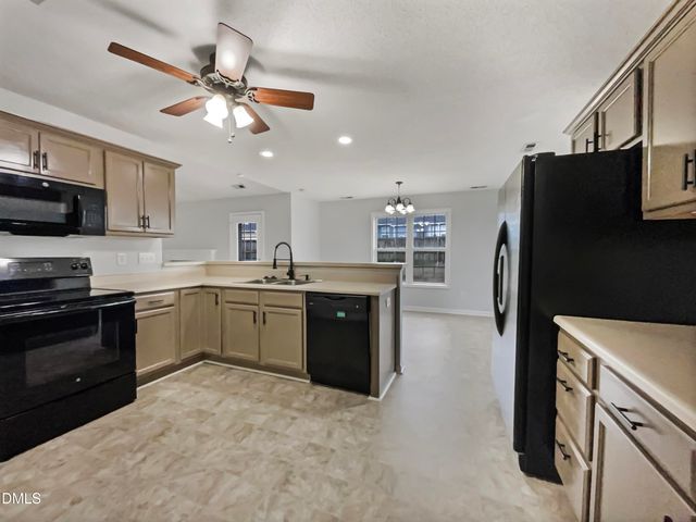 1451 Avoncroft Drive, Fayetteville, NC 28306