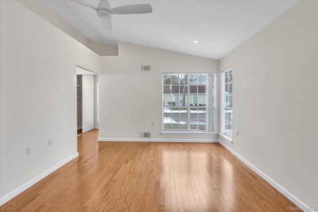 289 Glen Drive, Ridge, NY 11961