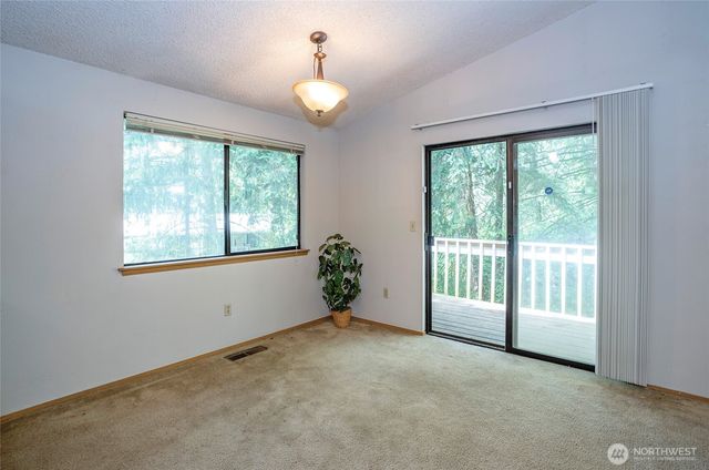5208 63rd Avenue Ct W, University Place, WA 98467