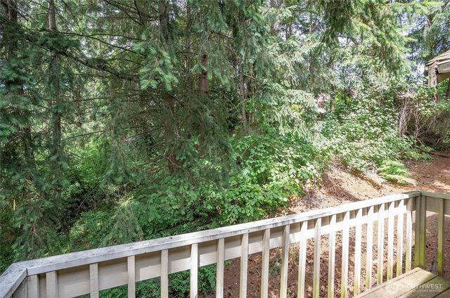 5208 63rd Avenue Ct W, University Place, WA 98467