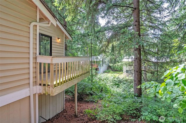5208 63rd Avenue Ct W, University Place, WA 98467