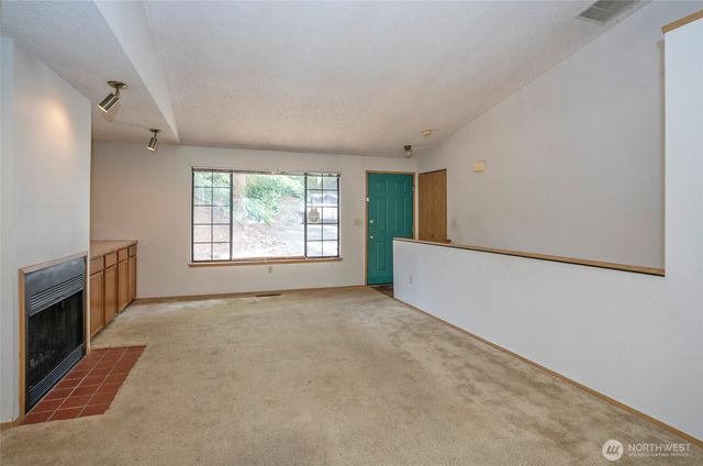5208 63rd Avenue Ct W, University Place, WA 98467