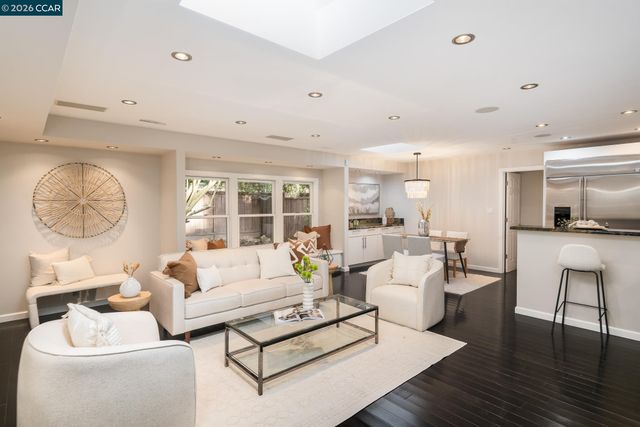 2002 Diablo Rd, Danville, CA 94506