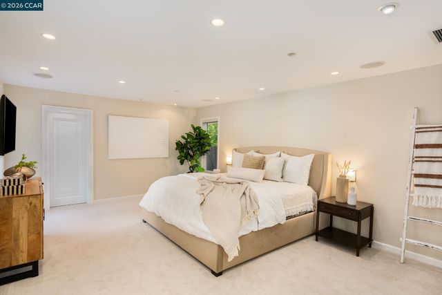 2002 Diablo Rd, Danville, CA 94506