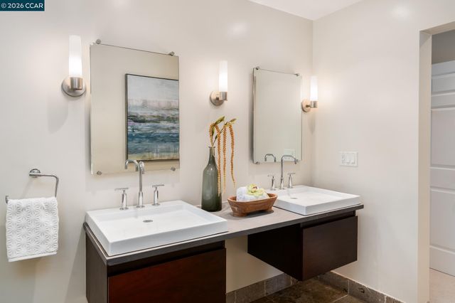 2002 Diablo Rd, Danville, CA 94506