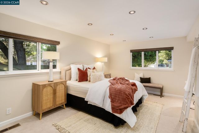 2002 Diablo Rd, Danville, CA 94506