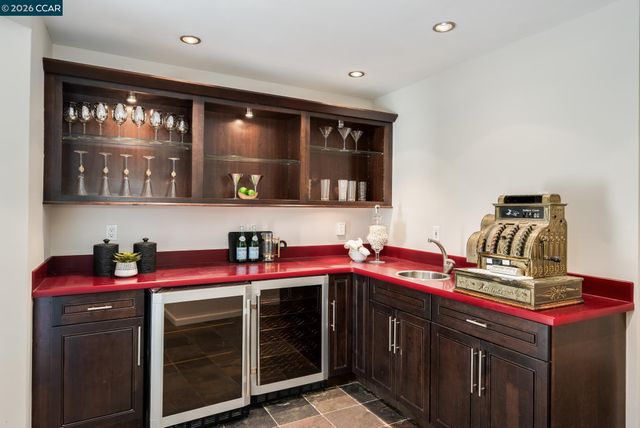 2002 Diablo Rd, Danville, CA 94506