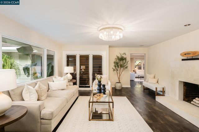 2002 Diablo Rd, Danville, CA 94506