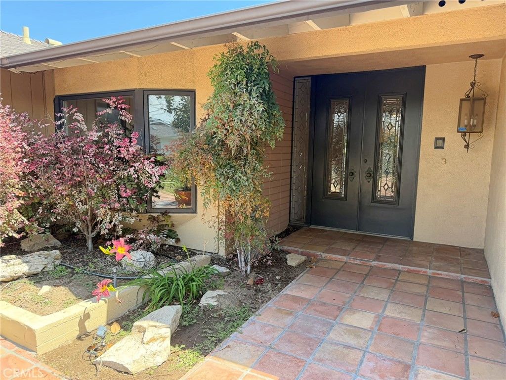 2012 Nautilus Lane, Newport Beach, CA 92660 — photo 2
