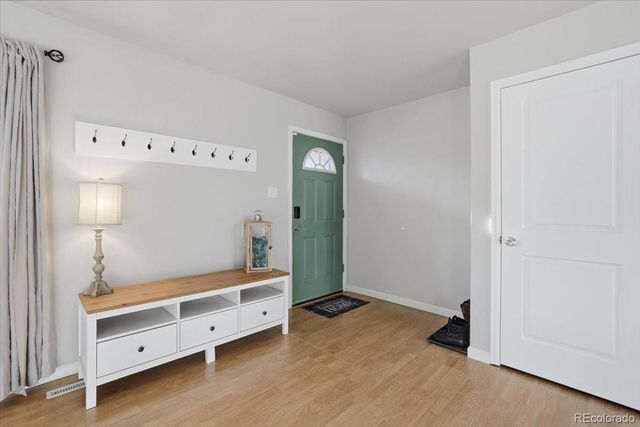 2918 Flintridge Square, Colorado Springs, CO 80918