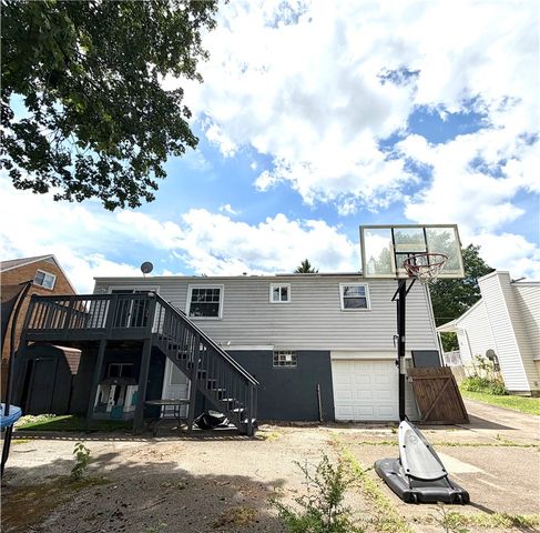 232 Saint Croix Dr, Penn Hills, PA 15235