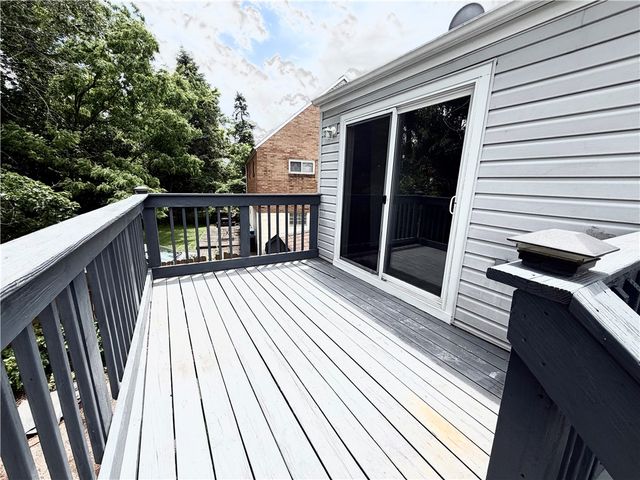 232 Saint Croix Dr, Penn Hills, PA 15235