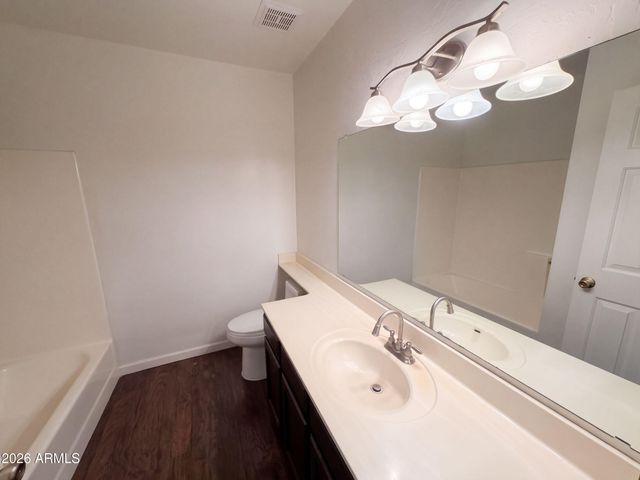 5230 E BROWN Road 207, Mesa, AZ 85205