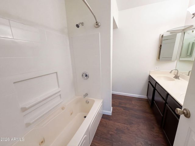 5230 E BROWN Road 207, Mesa, AZ 85205