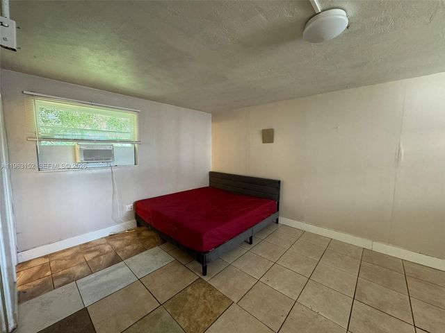 7841 Dunham Boulevard 1, Miami, FL 33138