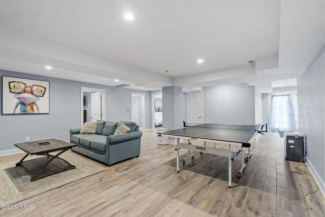 1226 Nys Rt 9P, Saratoga Springs, NY 12866