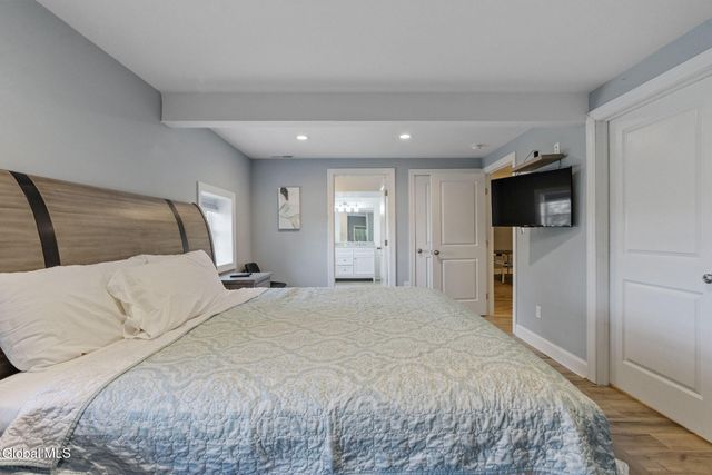 1226 Nys Rt 9P, Saratoga Springs, NY 12866