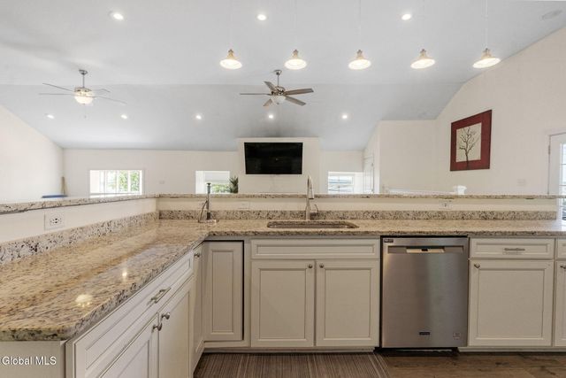 1226 Nys Rt 9P, Saratoga Springs, NY 12866