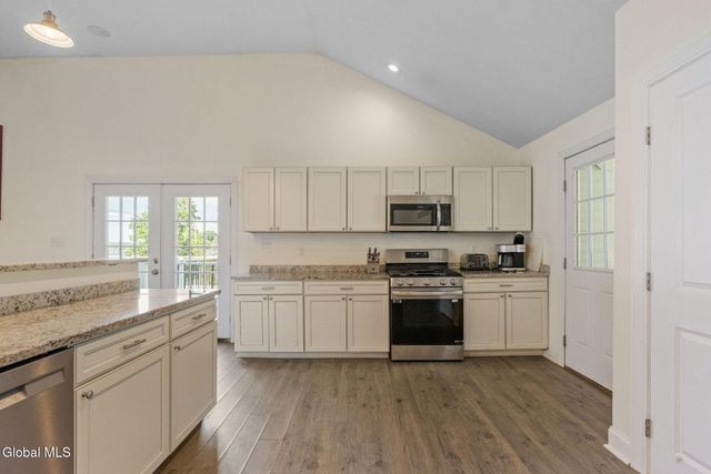 1226 Nys Rt 9P, Saratoga Springs, NY 12866