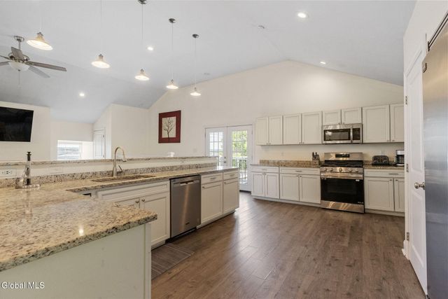 1226 Nys Rt 9P, Saratoga Springs, NY 12866