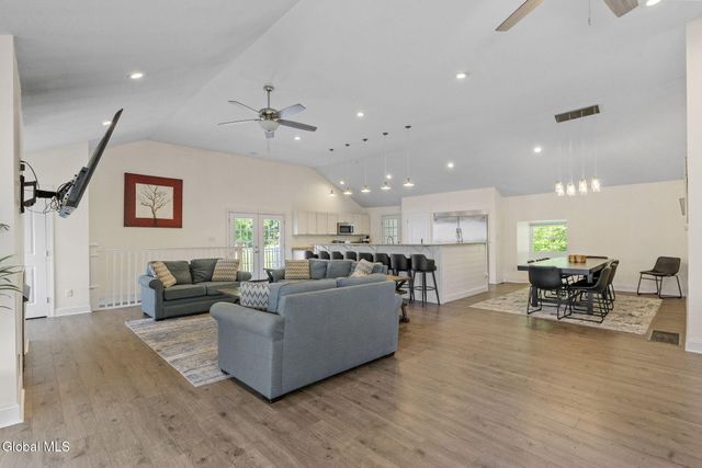 1226 Nys Rt 9P, Saratoga Springs, NY 12866