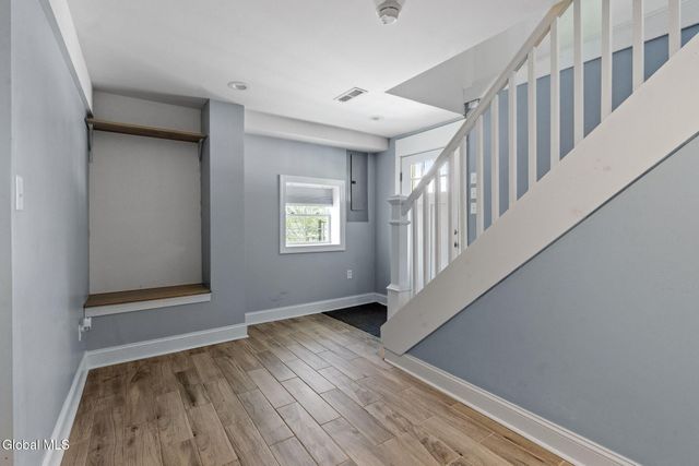 1226 Nys Rt 9P, Saratoga Springs, NY 12866