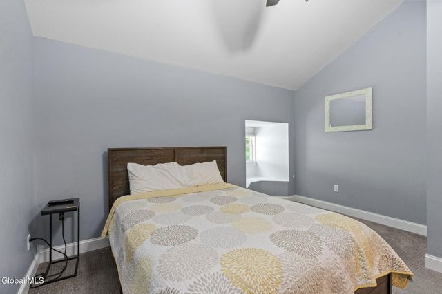 1226 Nys Rt 9P, Saratoga Springs, NY 12866