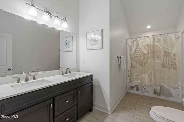 1226 Nys Rt 9P, Saratoga Springs, NY 12866