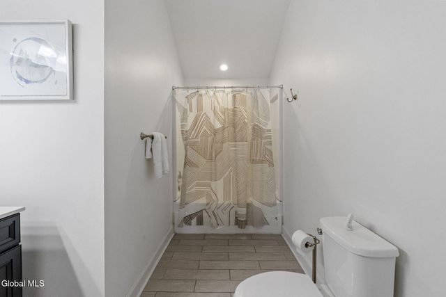 1226 Nys Rt 9P, Saratoga Springs, NY 12866