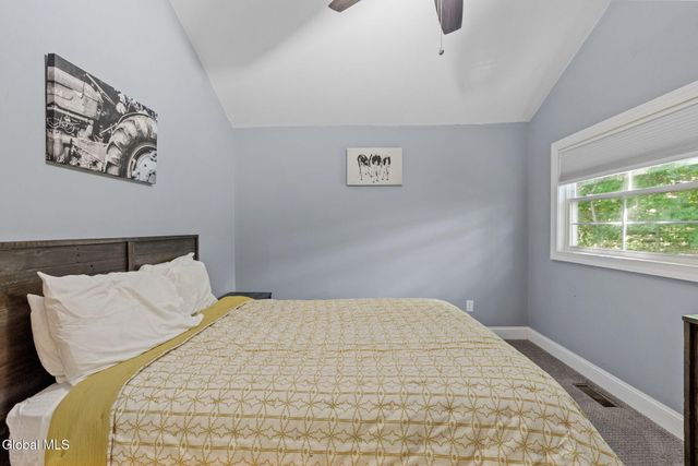 1226 Nys Rt 9P, Saratoga Springs, NY 12866