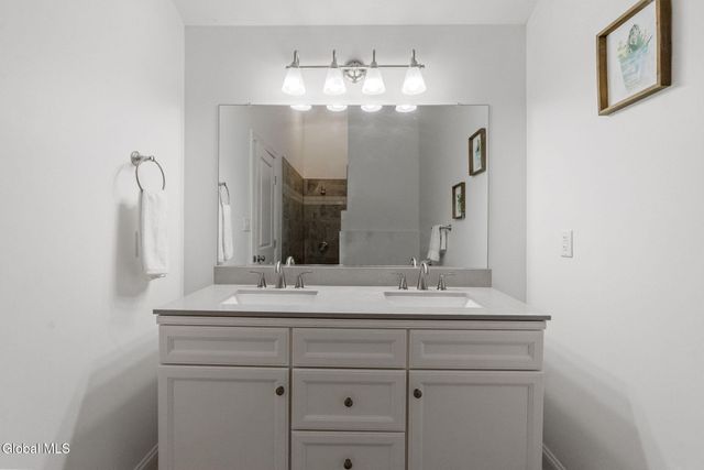 1226 Nys Rt 9P, Saratoga Springs, NY 12866