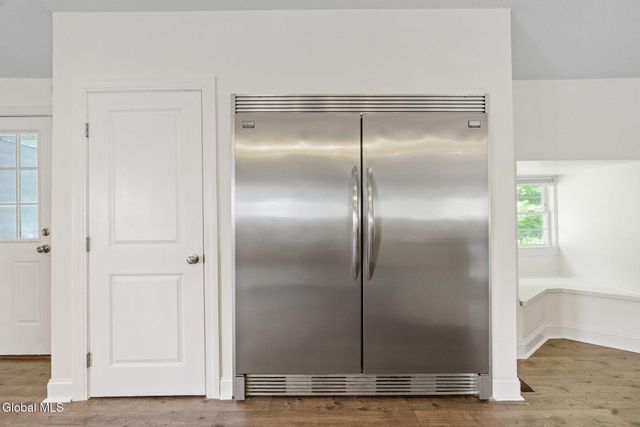 1226 Nys Rt 9P, Saratoga Springs, NY 12866