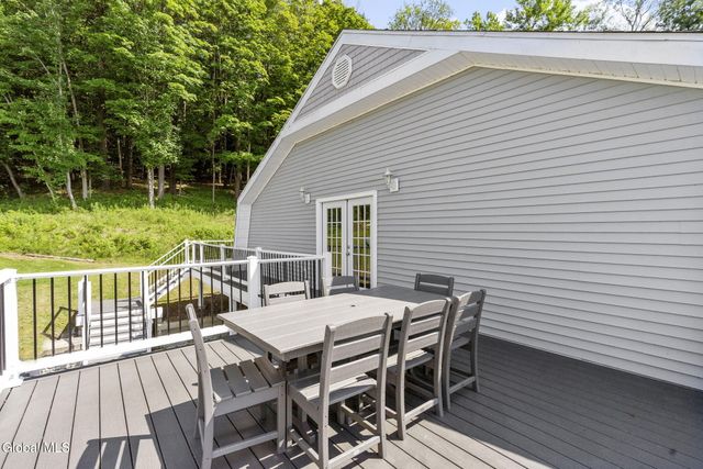 1226 Nys Rt 9P, Saratoga Springs, NY 12866