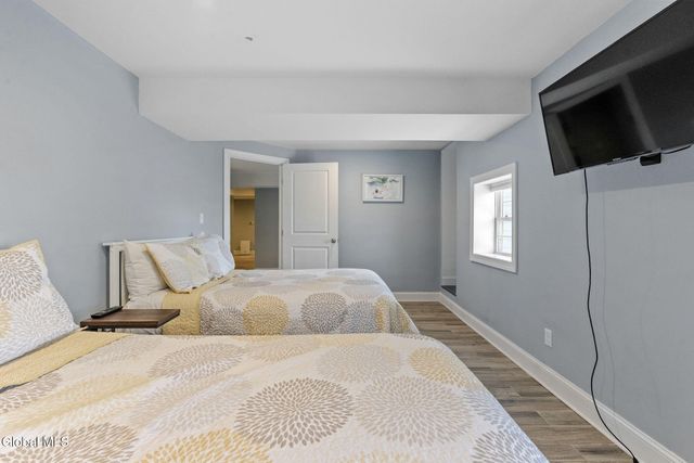 1226 Nys Rt 9P, Saratoga Springs, NY 12866