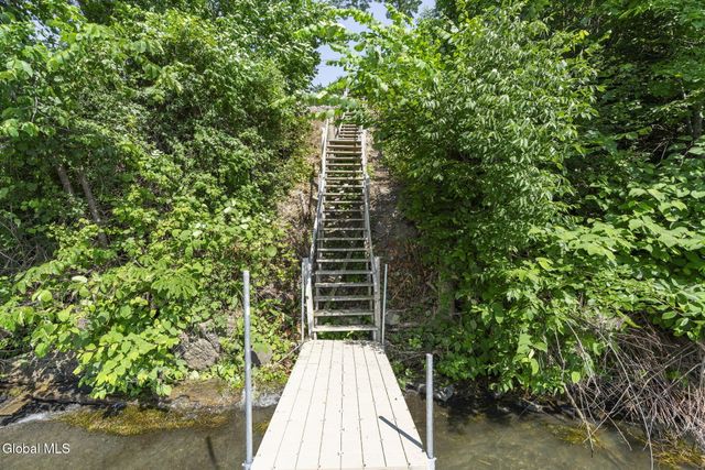 1226 Nys Rt 9P, Saratoga Springs, NY 12866