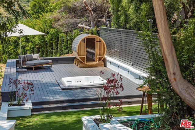 3525 Coast View Drive, Malibu, CA 90265