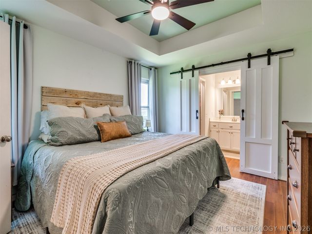 29911 E 137th Place, Coweta, OK 74429