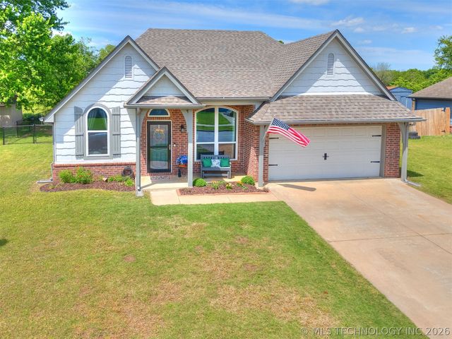 29911 E 137th Place, Coweta, OK 74429