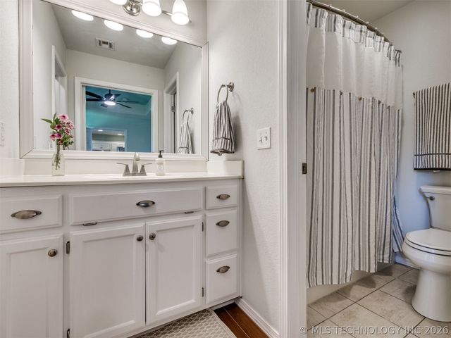 29911 E 137th Place, Coweta, OK 74429