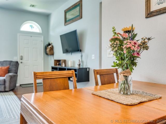 29911 E 137th Place, Coweta, OK 74429