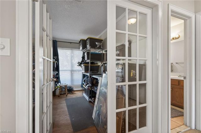 2911 Seashore PT, Virginia Beach, VA 23454