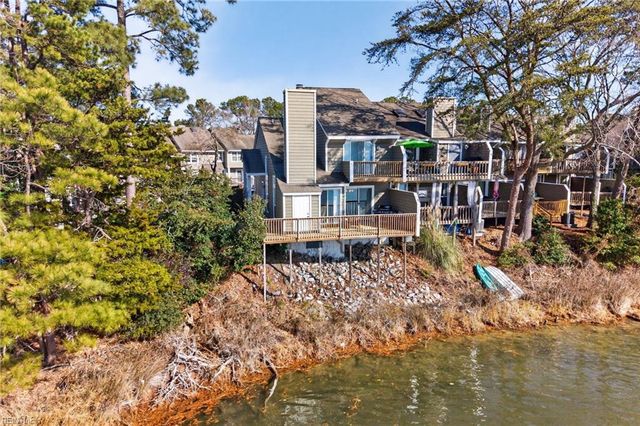 2911 Seashore PT, Virginia Beach, VA 23454