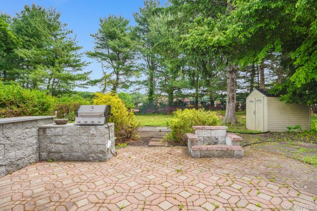 28 Ziegler Avenue, Poughkeepsie, NY 12603